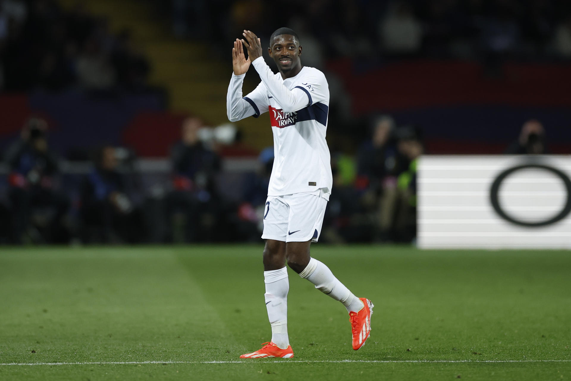 Estrellas mundiales se coronan en la gala más esperada del fútbol: PSG y Barça brillan en los Globe Soccer Awards.